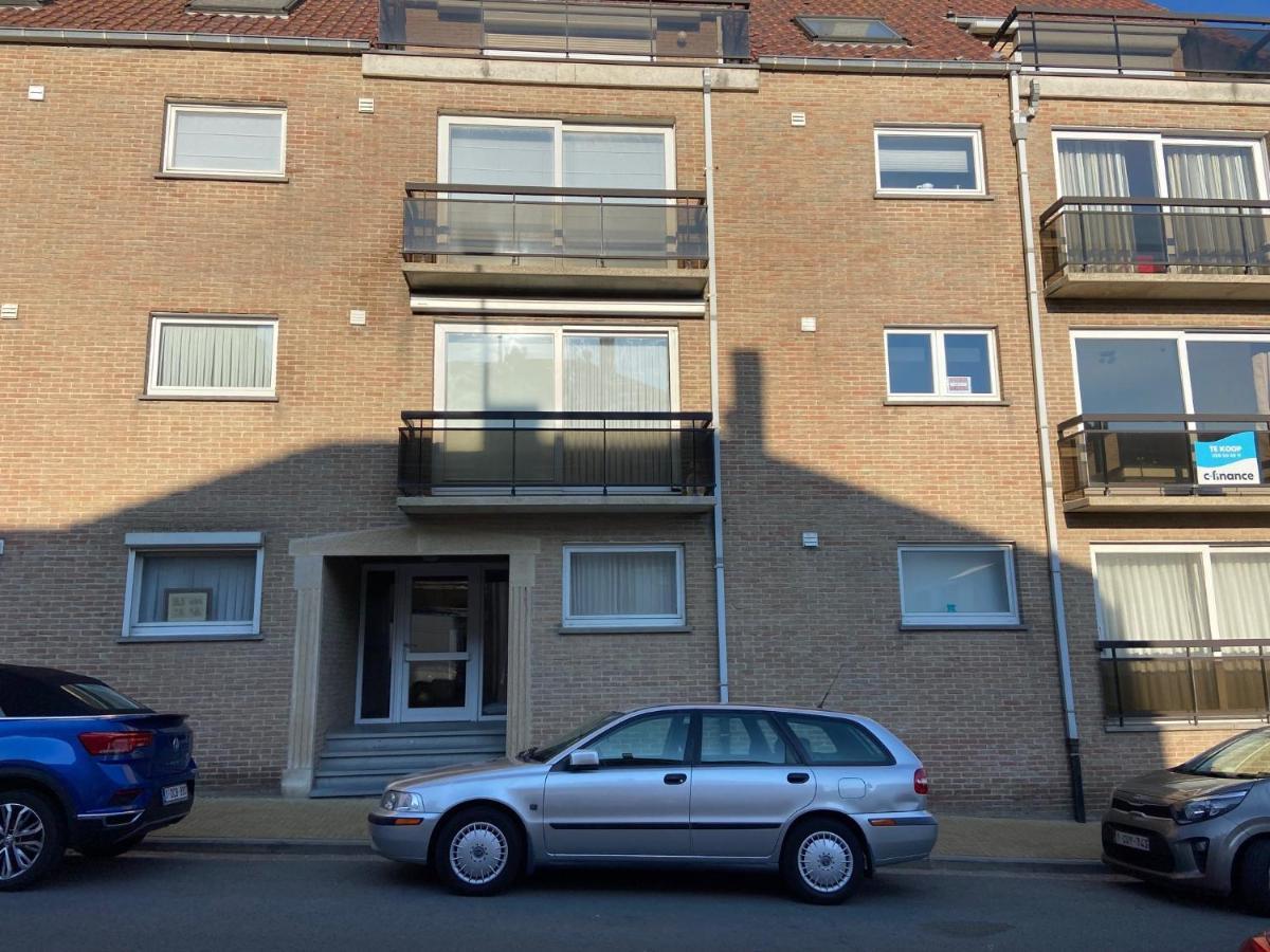 Ruim Zonnig Appartement Op 50M Van Strand Oostende Ngoại thất bức ảnh